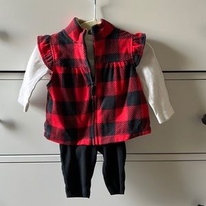 Carter’s girl 3-piece set 3 months